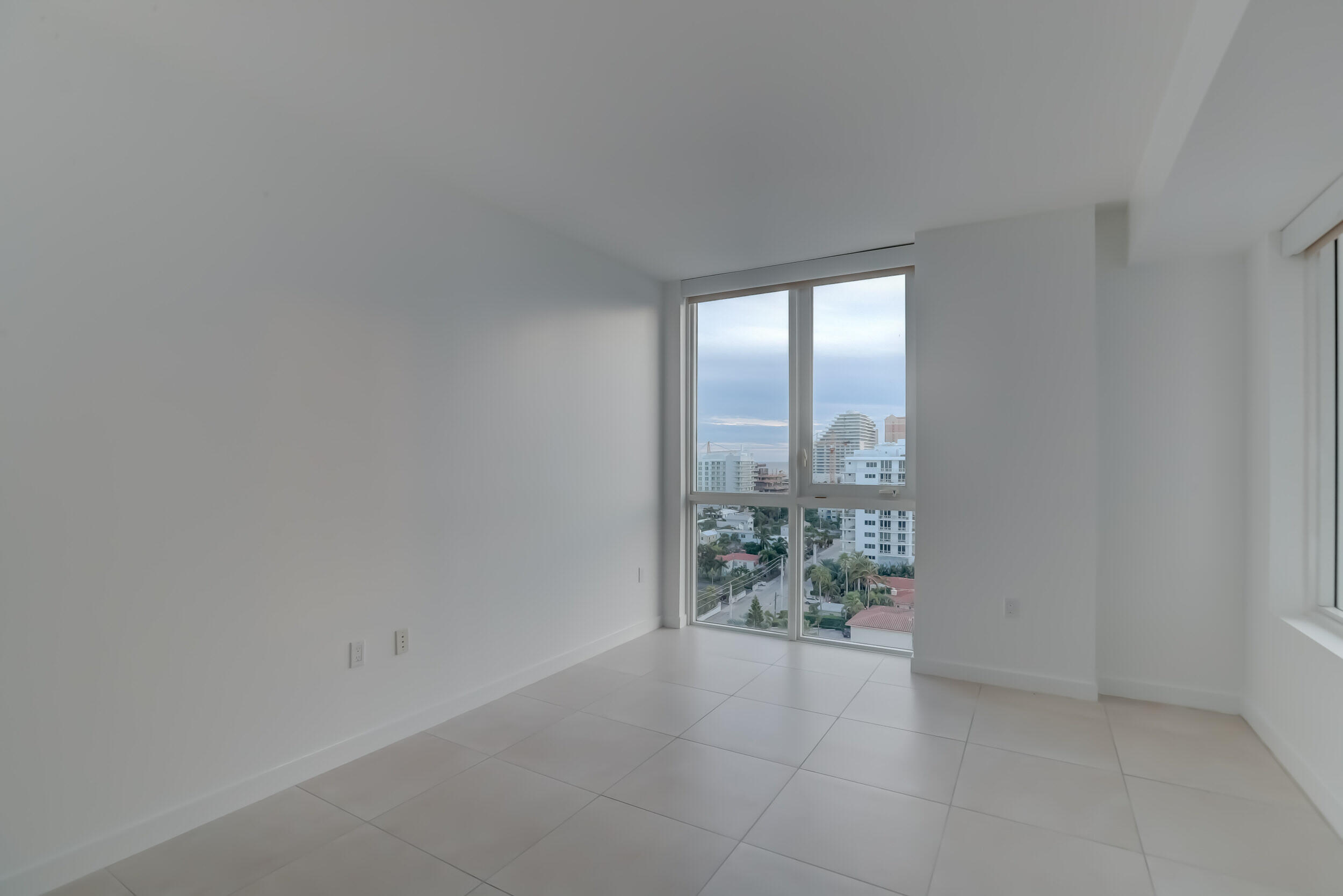 401 North Birch Road, Unit 1203 Fort Lauderdale, FL 33304 - Photo 17 of 66 PRIMARY BEDROOM