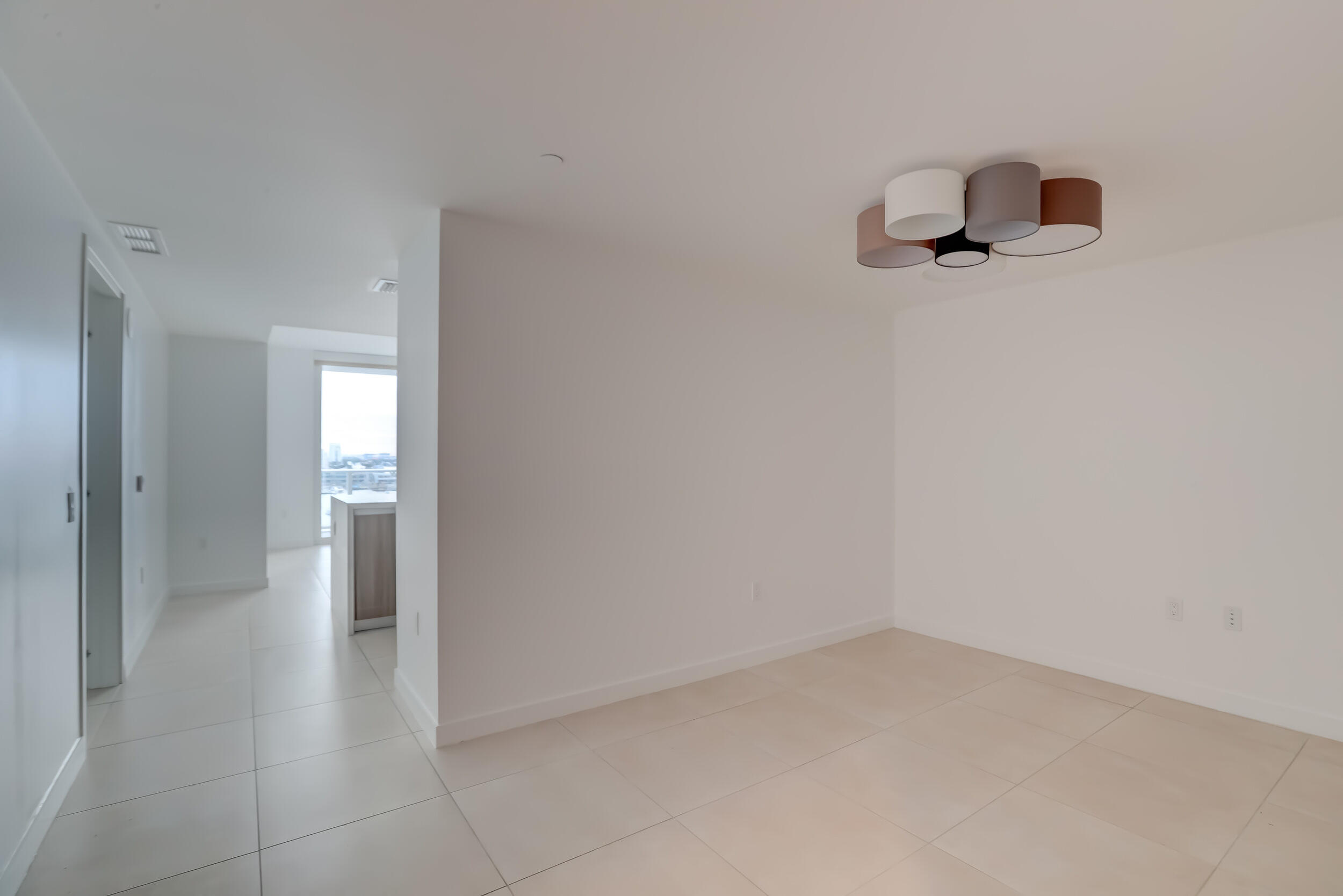 401 North Birch Road, Unit 1203 Fort Lauderdale, FL 33304 - Photo 4 of 66 FRONT DEN