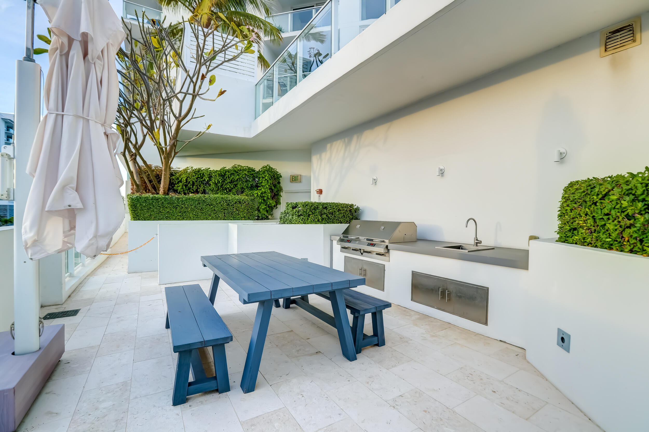 401 North Birch Road, Unit 1203 Fort Lauderdale, FL 33304 - Photo 41 of 66 BARBEQUE AREA