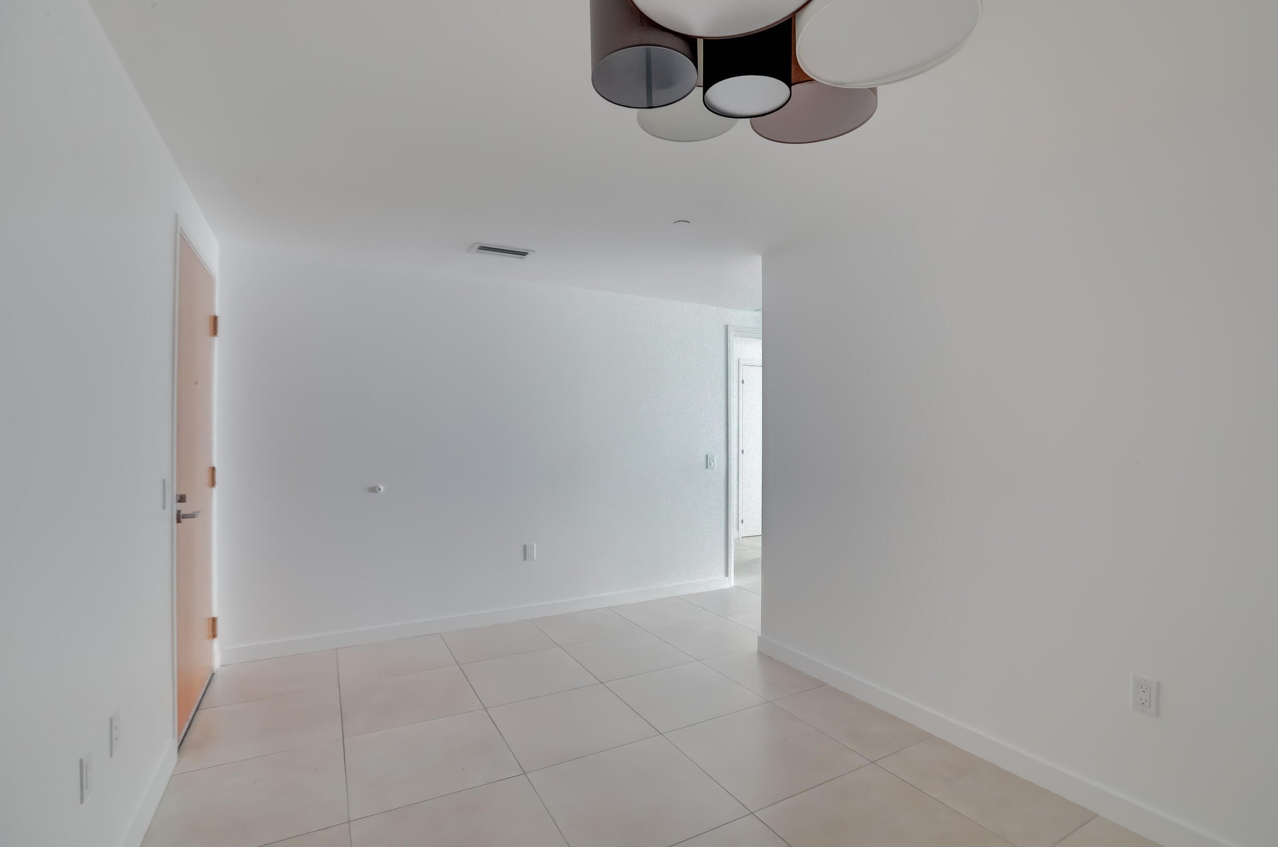 401 North Birch Road, Unit 1203 Fort Lauderdale, FL 33304 - Photo 5 of 66 FRONT DEN