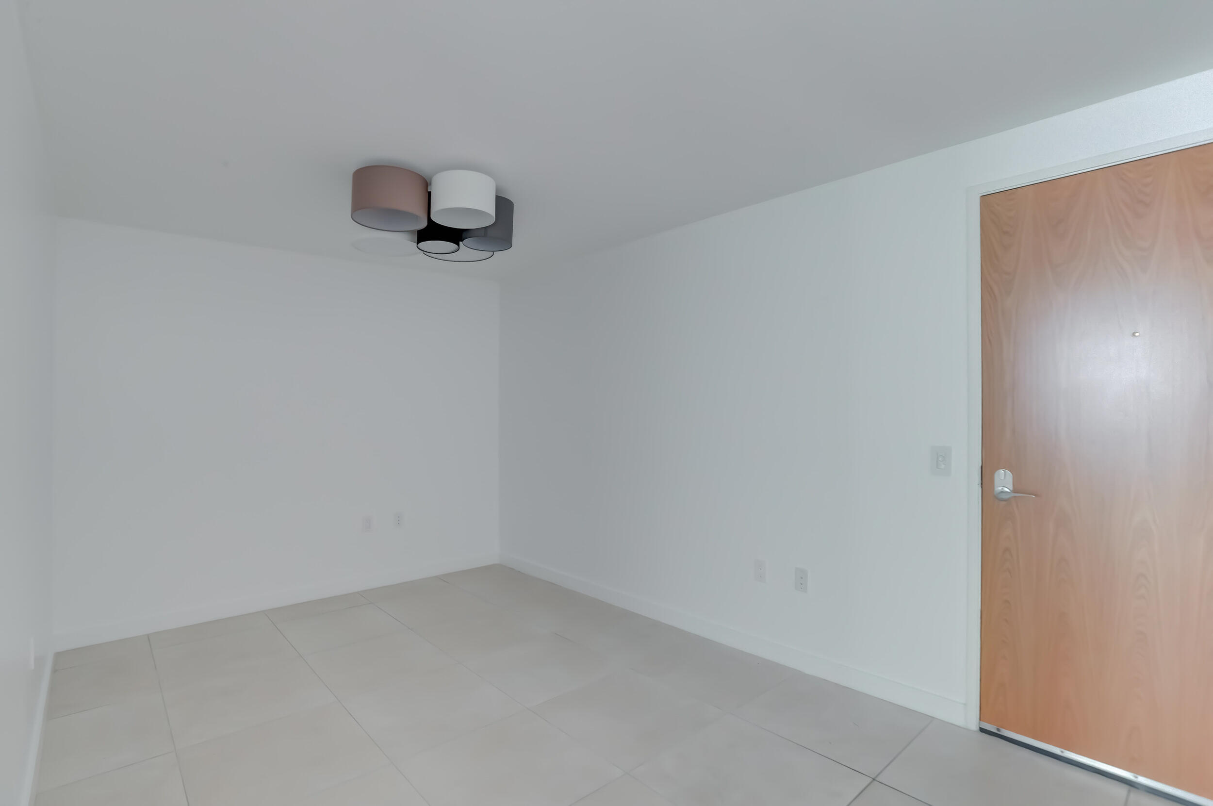 401 North Birch Road, Unit 1203 Fort Lauderdale, FL 33304 - Photo 6 of 66 FRONT DEN