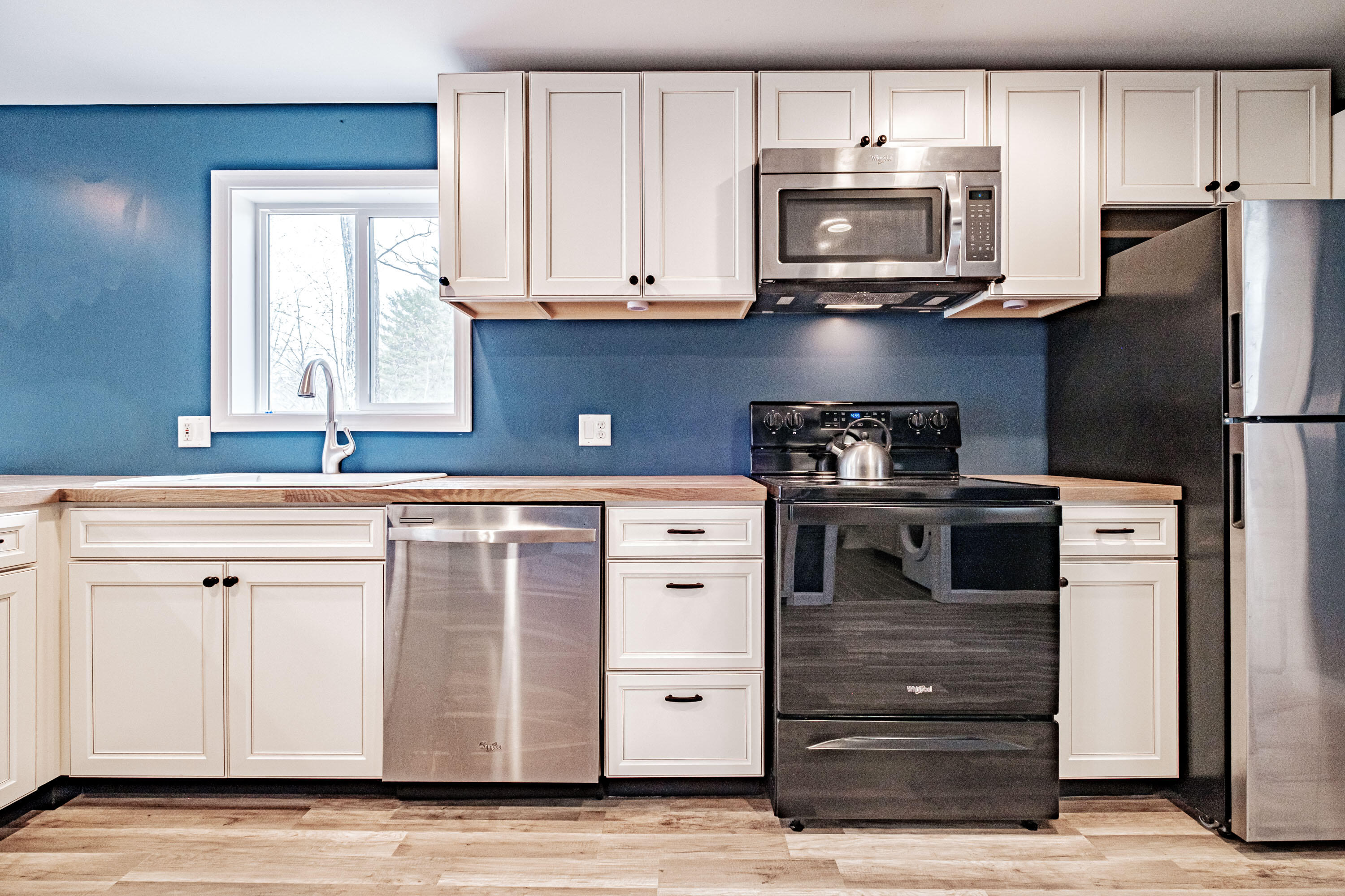 111 Thomas Pond Terrace Road Raymond, ME 04071 - Photo 7 of 37 20210504gp-63024