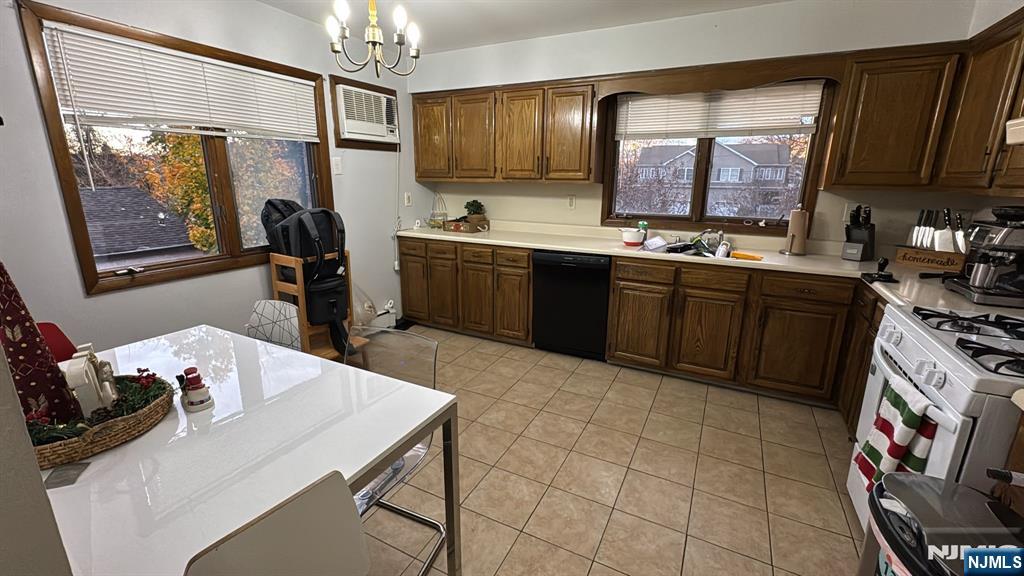 121 Main Street, Unit 2 Little Ferry, NJ 07643 - Photo 7 of 13