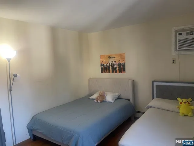 $2,150 | 121 Main Street, Unit 2, Little Ferry, NJ 07643