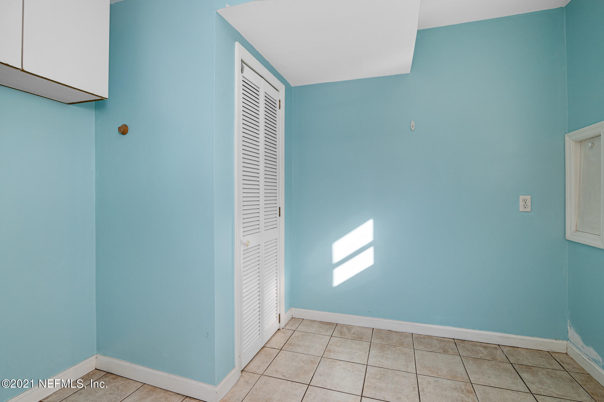 11544 Emuness Road Jacksonville, FL 32218 - Photo 22 of 31 22 large laundry