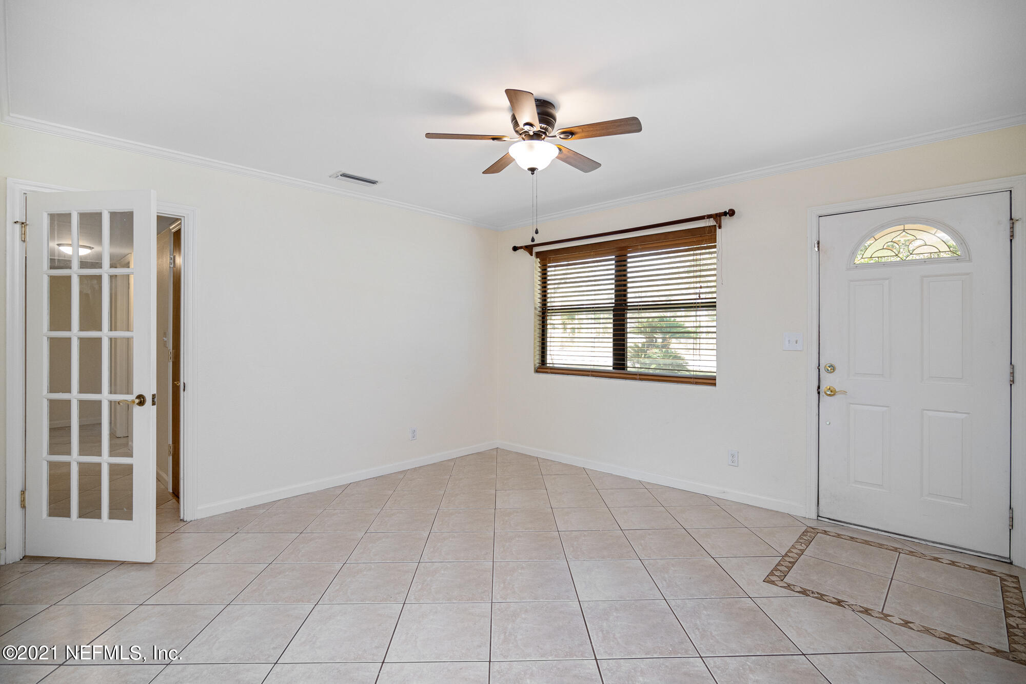 11544 Emuness Road Jacksonville, FL 32218 - Photo 3 of 31 03 living room