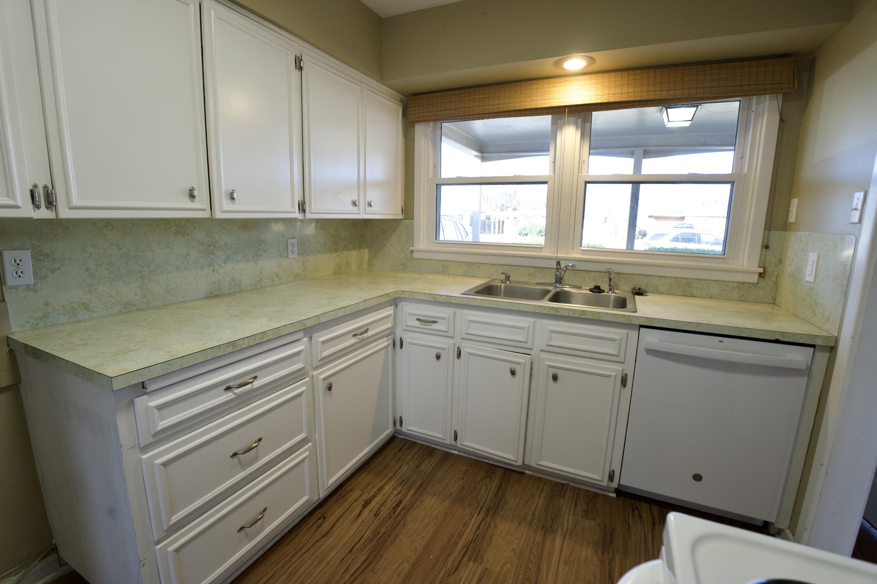 3707 32nd Street Lubbock, TX 79410 - Photo 5 of 14 ATB07053