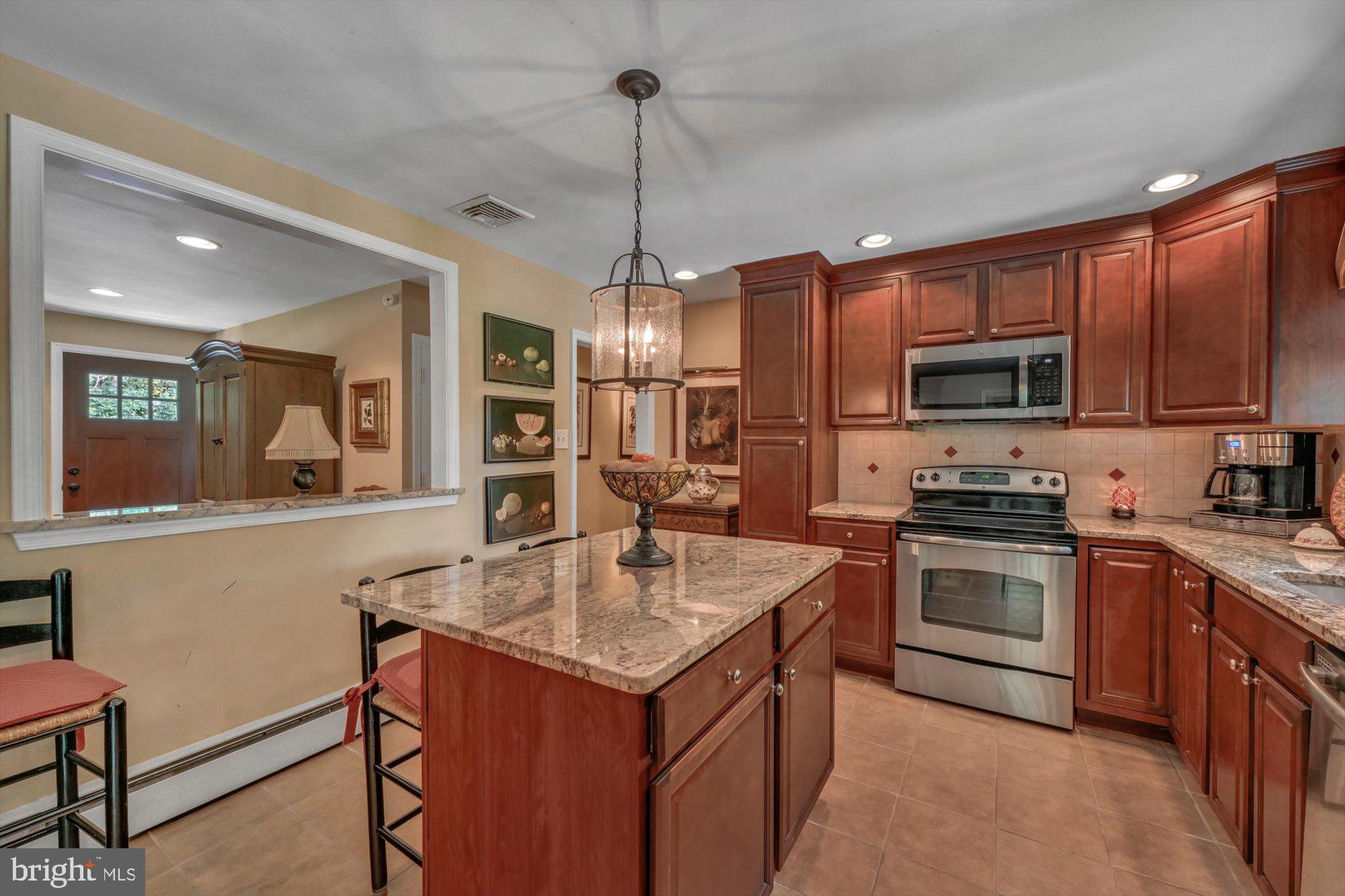 111 Harvey Road Wallingford, PA 19086 - Photo 8 of 30