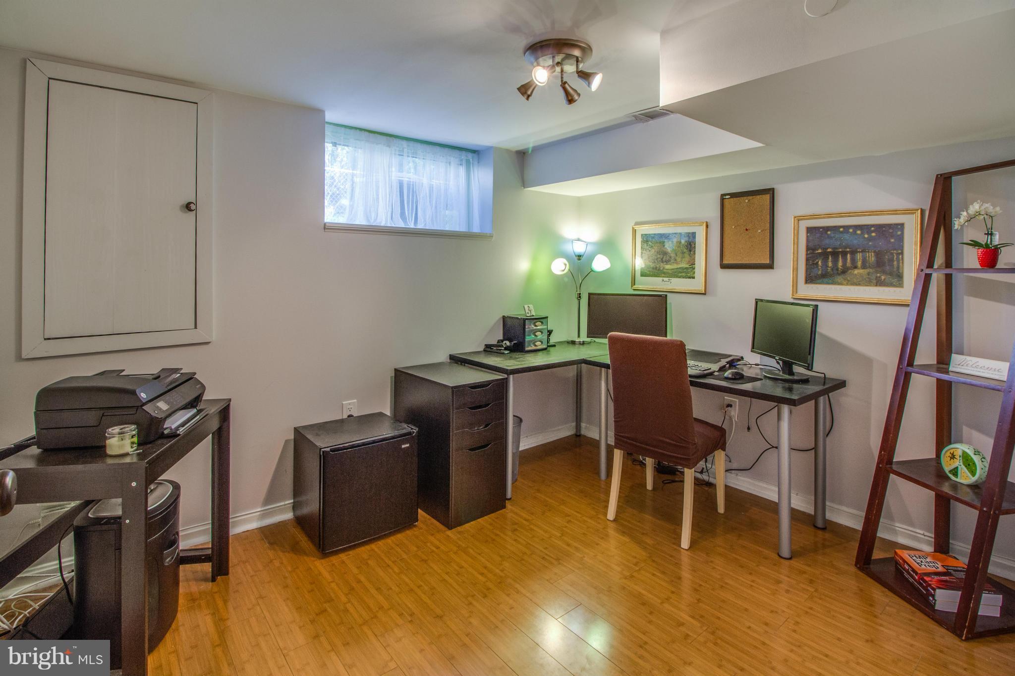 12320 Dewey Road Silver Spring, MD 20906 - Photo 16 of 22 Bedroom