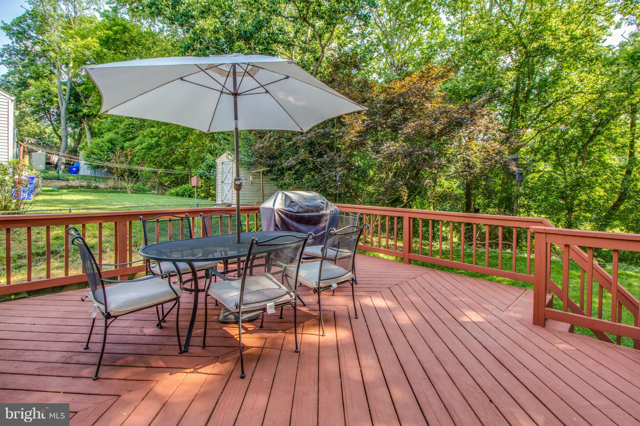 12320 Dewey Road Silver Spring, MD 20906 - Photo 18 of 22 Deck