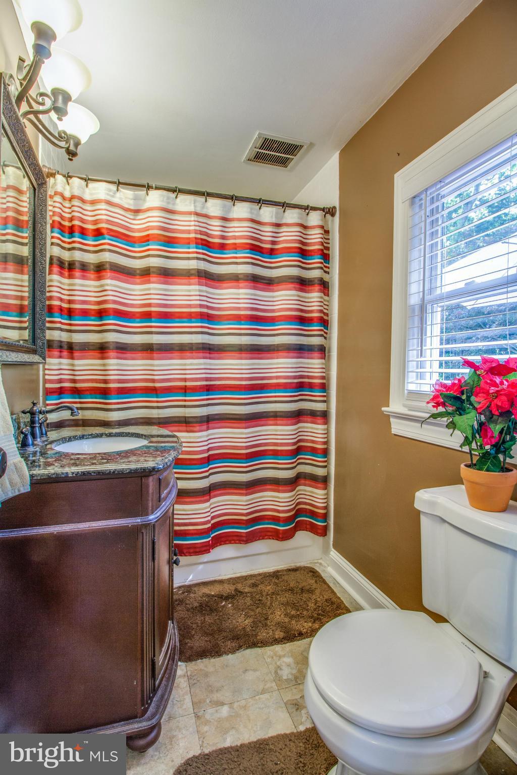 12320 Dewey Road Silver Spring, MD 20906 - Photo 9 of 22 Bath