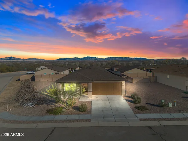 $313,000 | 1243 South Lenora Loop, Benson, AZ 85602