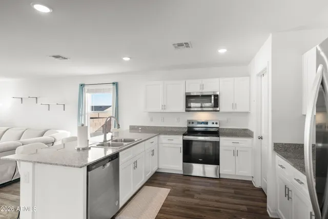 $313,000 | 1243 South Lenora Loop, Benson, AZ 85602