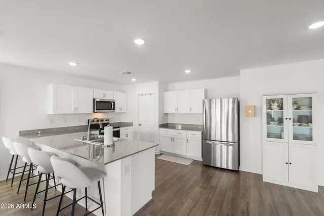 $313,000 | 1243 South Lenora Loop, Benson, AZ 85602