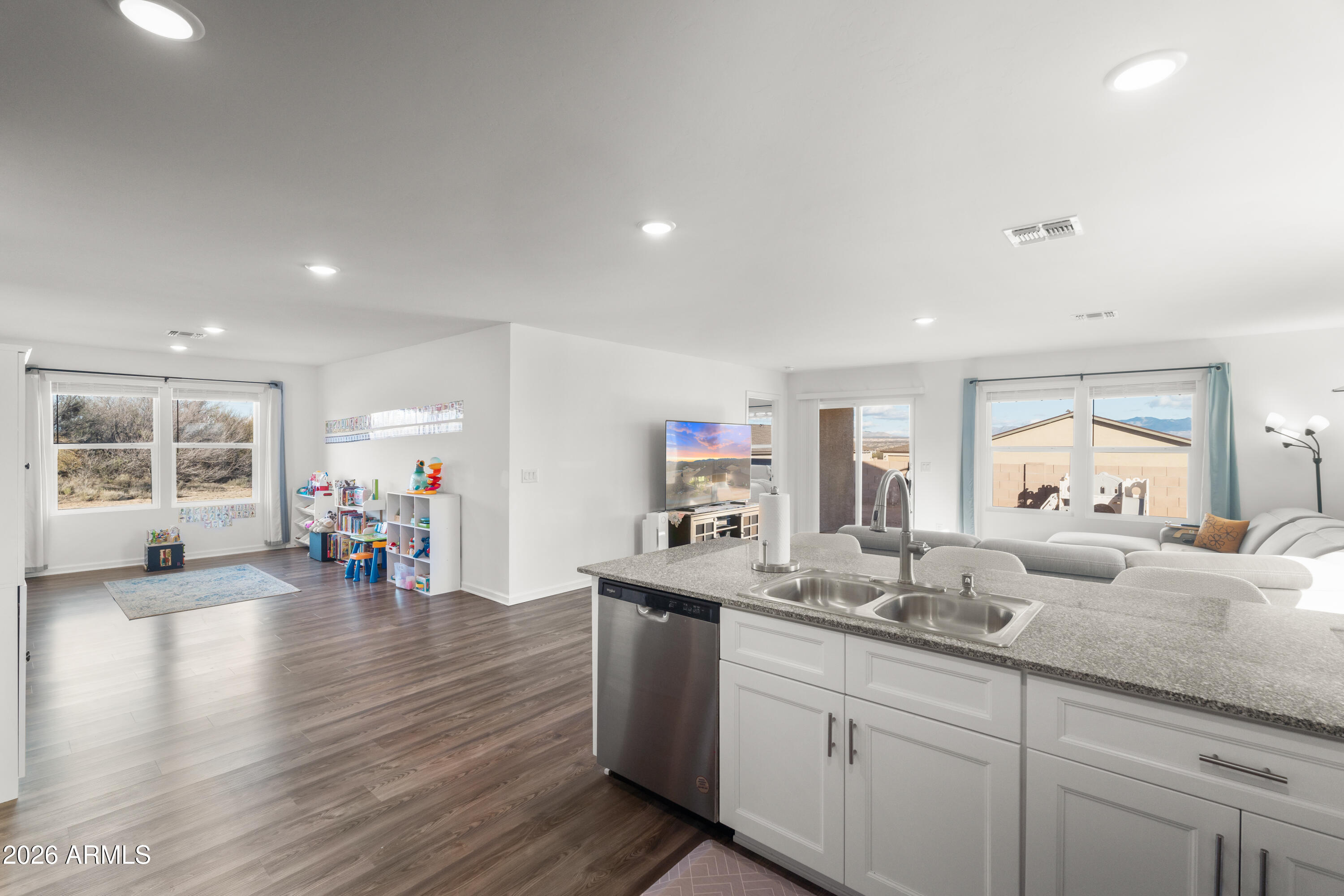 1243 South Lenora Loop Benson, AZ 85602 - Photo 8 of 22 DSC06869