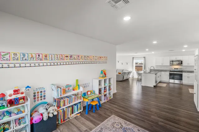 $313,000 | 1243 South Lenora Loop, Benson, AZ 85602