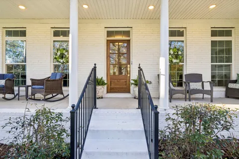 a view of an entryway