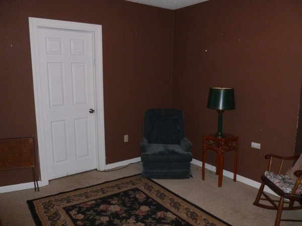 19 Chapel Street Warren, MA 01092 - Photo 13 of 30 a living room with furniture
