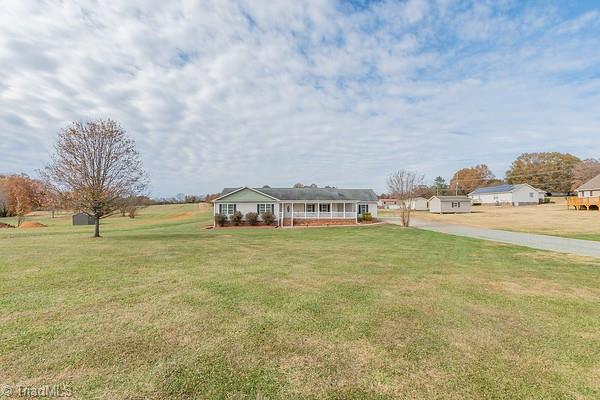 140 Old Town Road Lexington, NC 27295 - Photo 7 of 42 Gallery Image 7