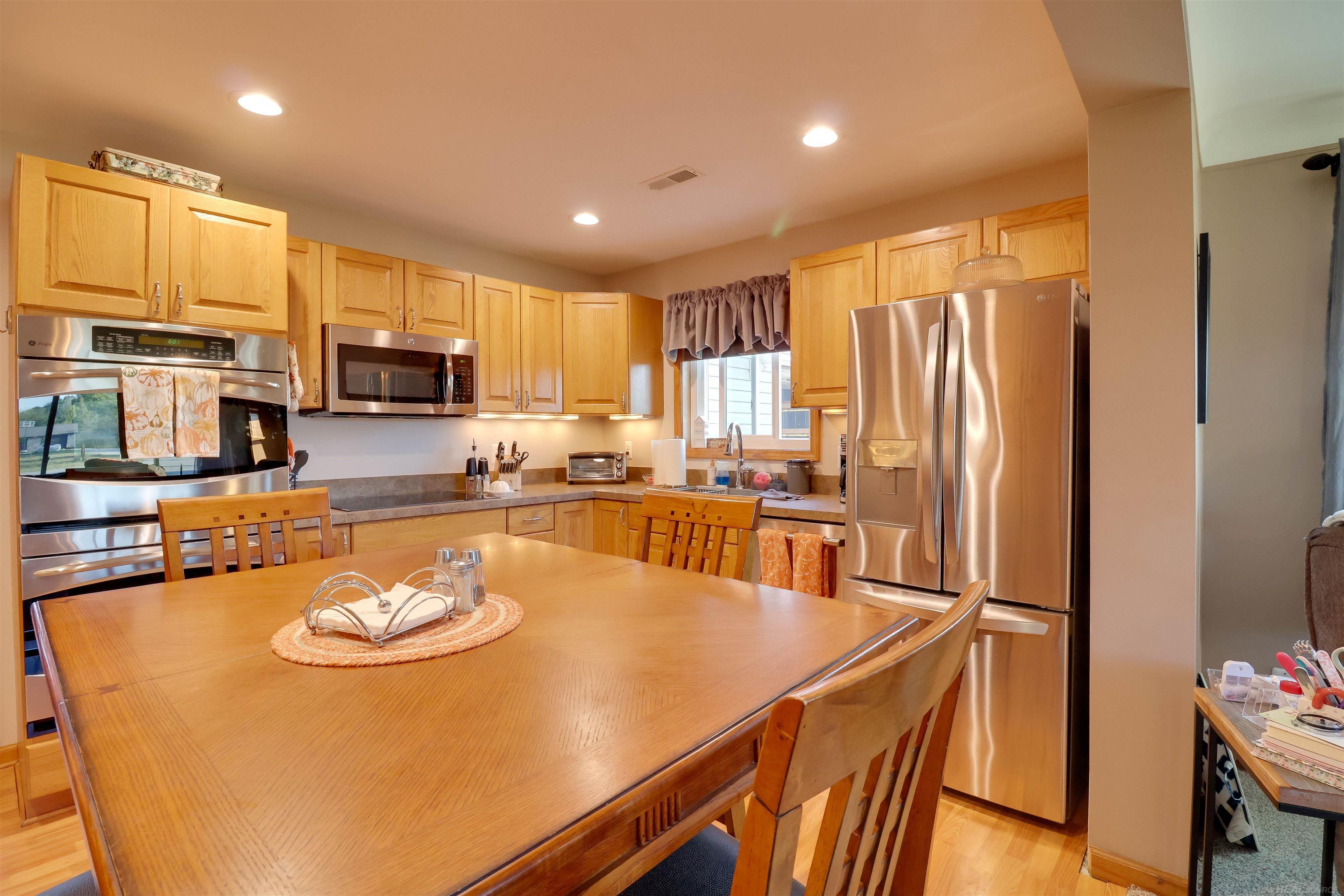 25520 Hagen Road Chesterfield, MI 48051 - Photo 7 of 36