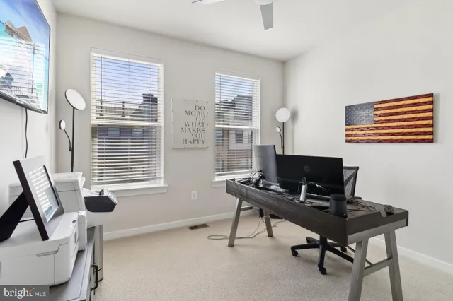 $3,600 | 44501 Wolfhound Square, Ashburn, VA 20147