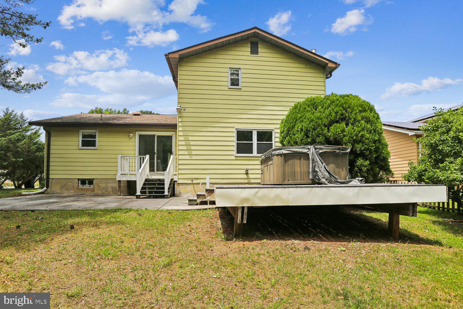 8303 Montpelier Drive Laurel, MD 20708 - Photo 35 of 41 Back Elevation