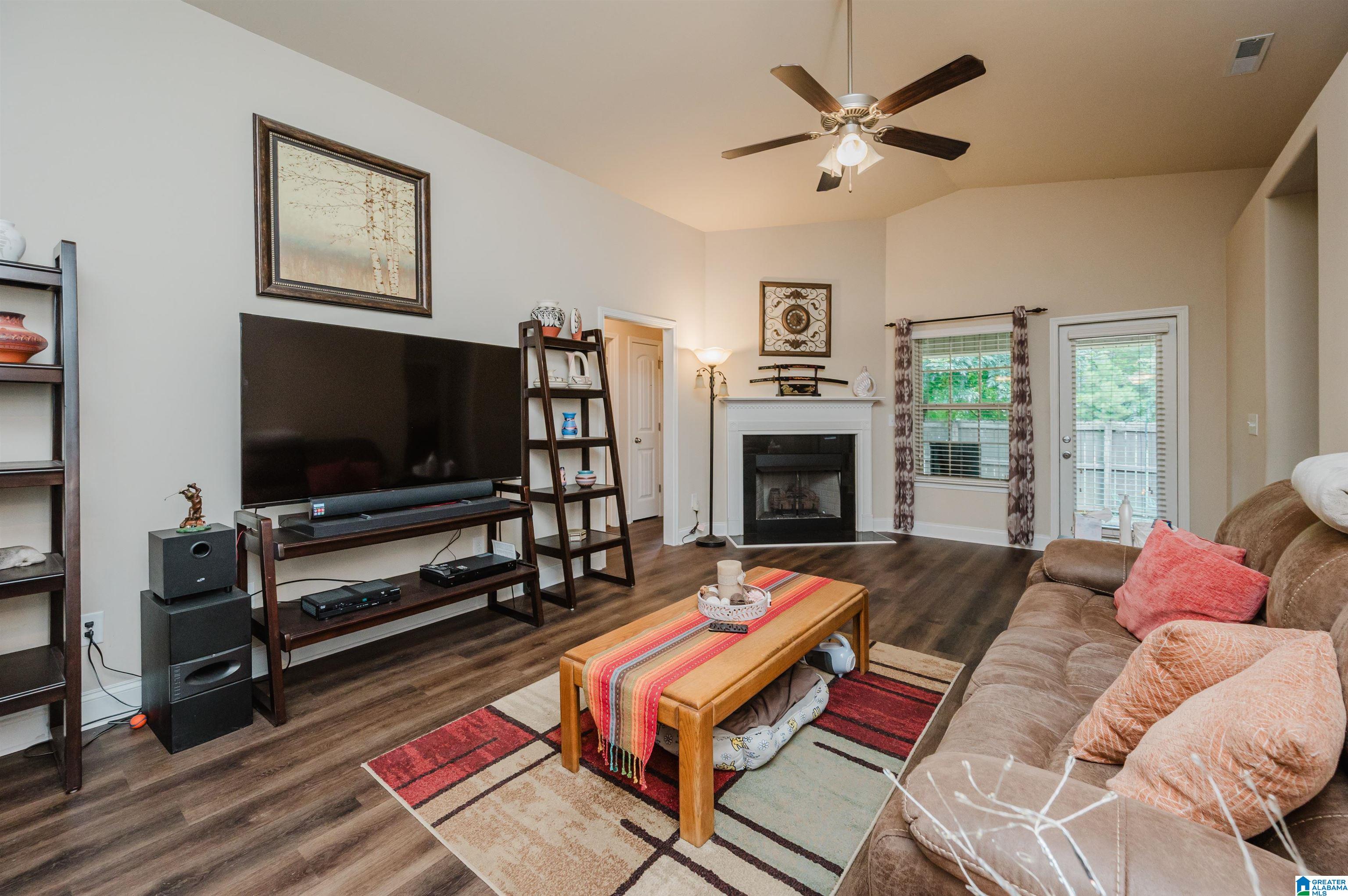 301 Vincent Street Alabaster, AL 35007 - Photo 20 of 46