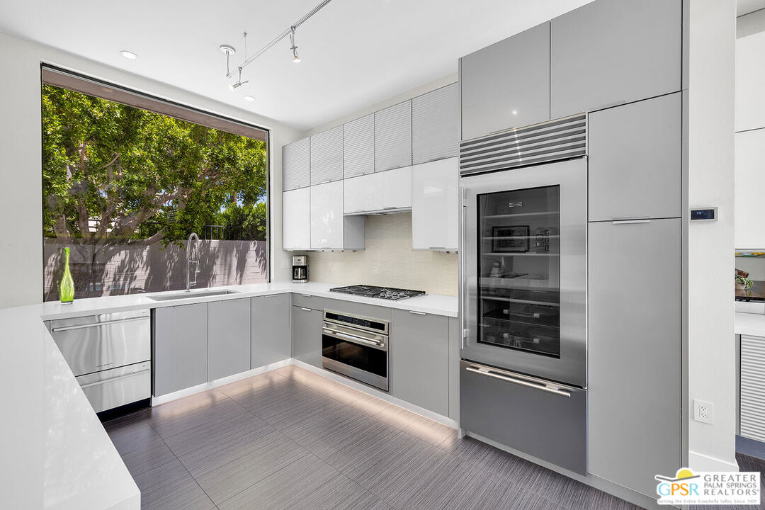 130 West Racquet Club Road, Unit 502 Palm Springs, CA 92262 - Photo 13 of 33 Gallery Image 13