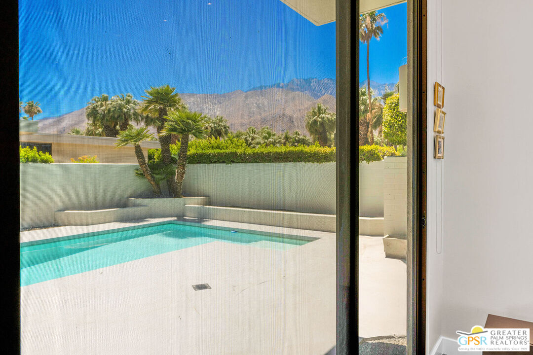 130 West Racquet Club Road, Unit 502 Palm Springs, CA 92262 - Photo 20 of 33 Gallery Image 20