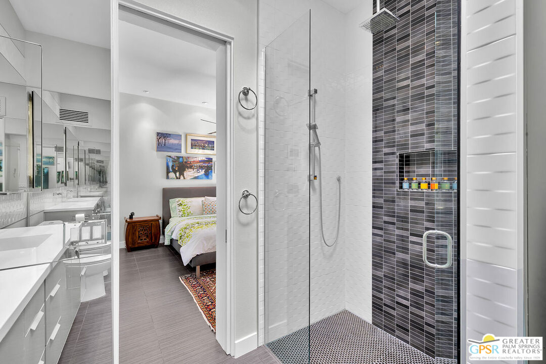 130 West Racquet Club Road, Unit 502 Palm Springs, CA 92262 - Photo 27 of 33 Gallery Image 27
