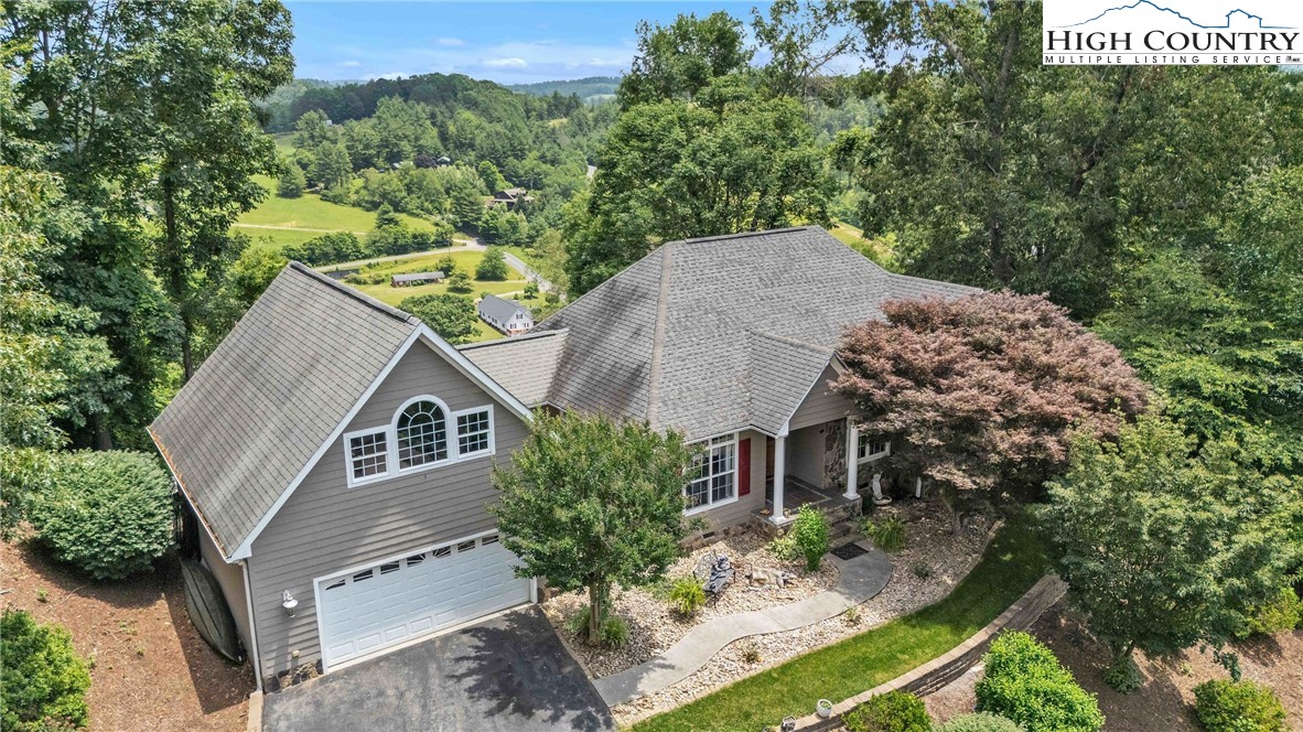 127 Deerfield Road West Jefferson, NC 28694 - Photo 41 of 47 an aerial view of a house