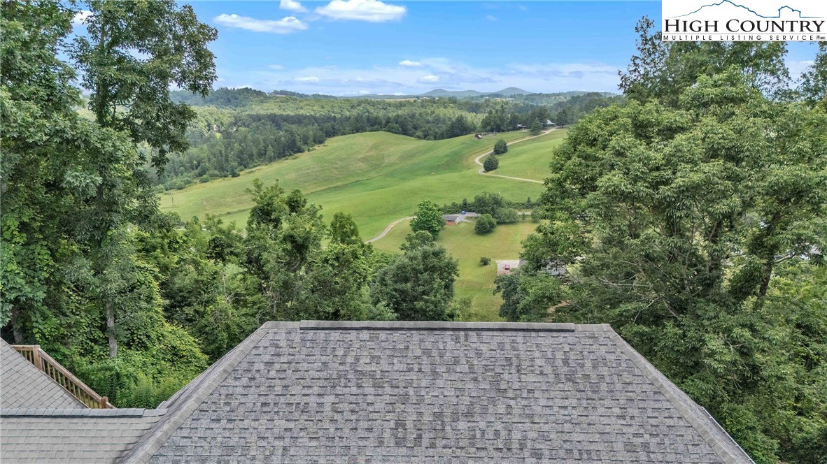 127 Deerfield Road West Jefferson, NC 28694 - Photo 43 of 47 a view of a yard