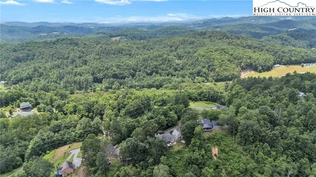 $475,000 | 127 Deerfield Road, West Jefferson, NC 28694