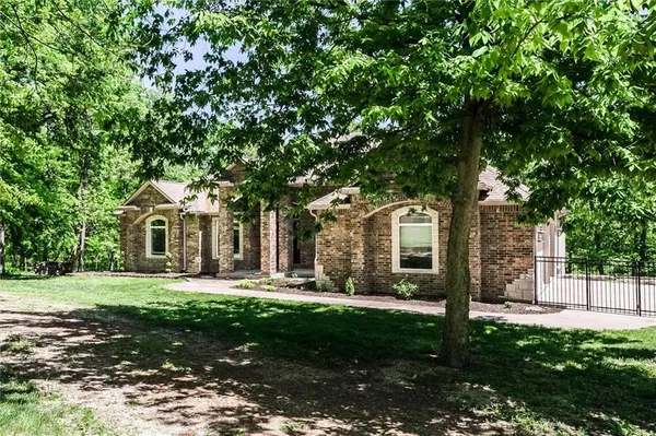 $849,900 | 921 1751st Road, Bates City, MO 64011