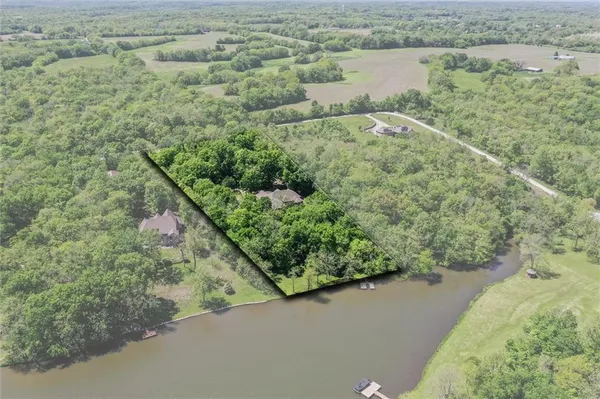 $849,900 | 921 1751st Road, Bates City, MO 64011