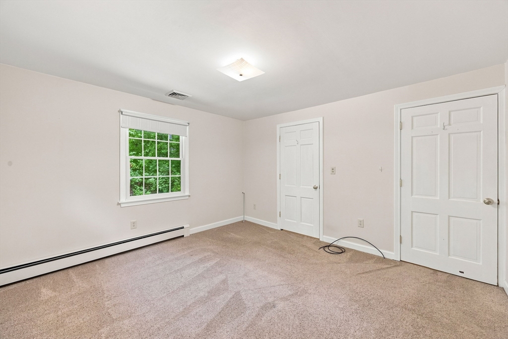 81 Warren Road Townsend, MA 01469 - Photo 18 of 40 Gallery Image 18