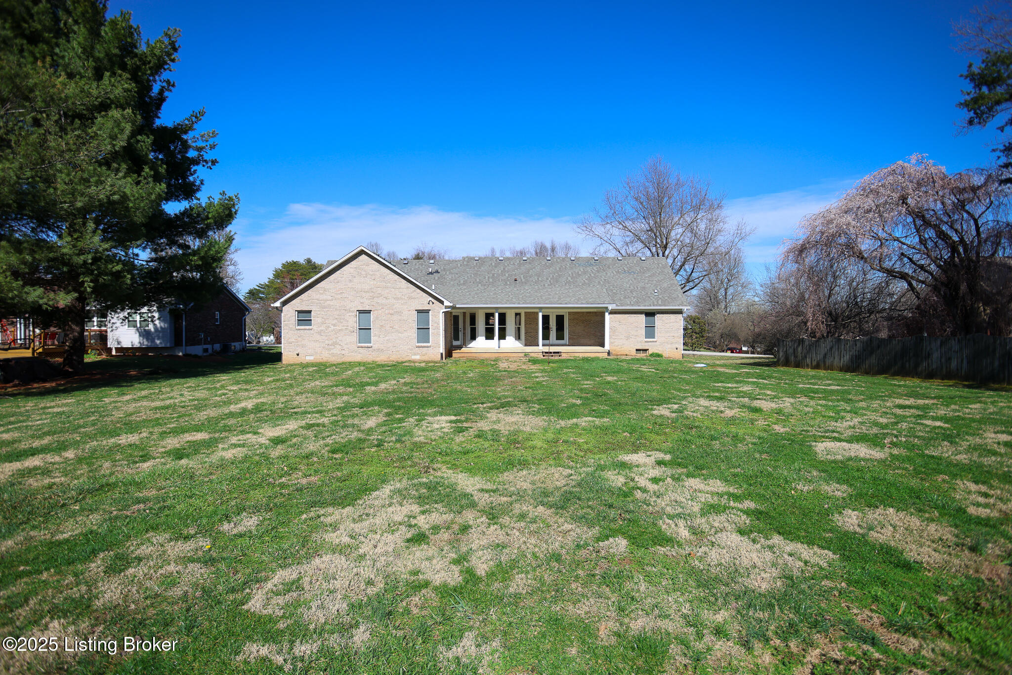 197 Derek Road Shepherdsville, KY 40165 - Photo 29 of 30 197 Derek Rd-26