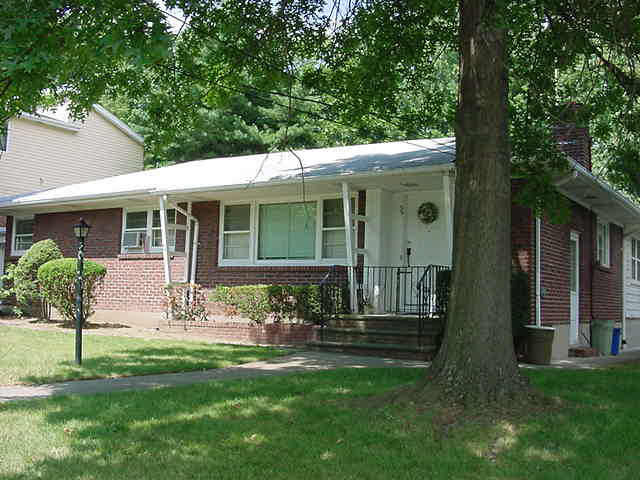 23 Rochelle Street Staten Island, NY 10304 - Photo 3 of 3 Additional Photo