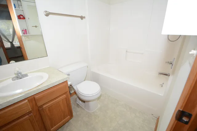 $249,000 | 4438 South St Paul Court, Wichita, KS 67217