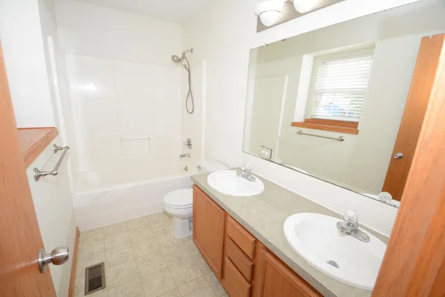 $249,000 | 4438 South St Paul Court, Wichita, KS 67217