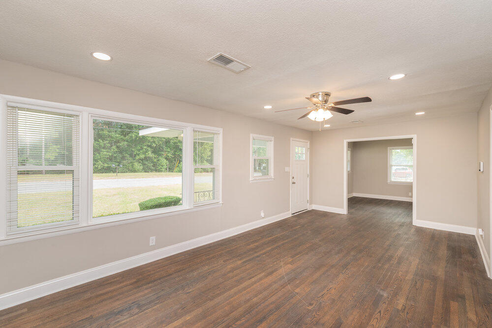 2126 Harding Road Augusta, GA 30906 - Photo 7 of 35 007_2126_harding_rd_007_366