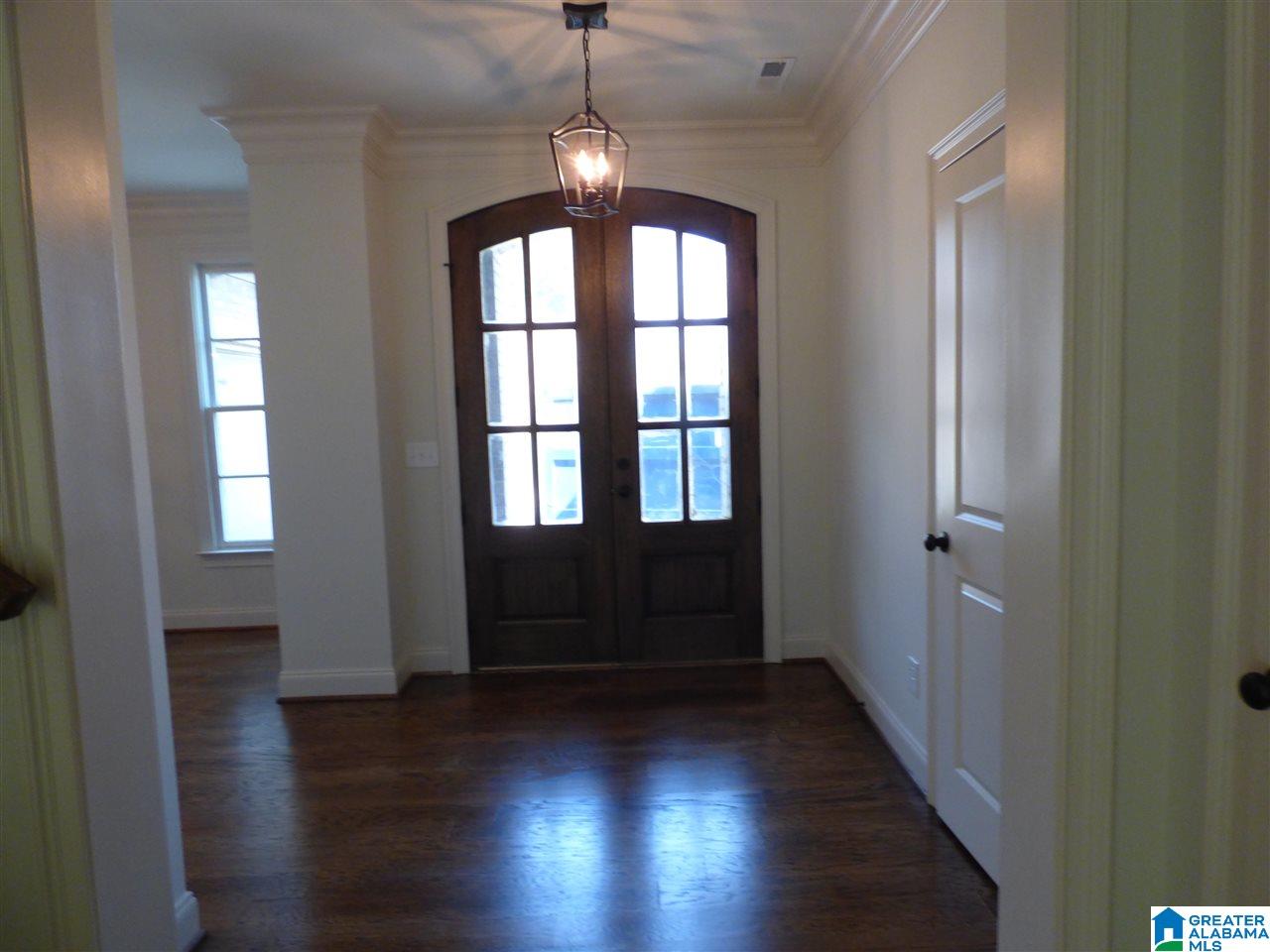 1052 Regency Way Birmingham, AL 35242 - Photo 3 of 34