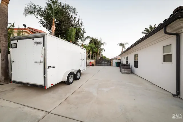 $1,450,000 | Undisclosed Address, Bakersfield, CA 93314