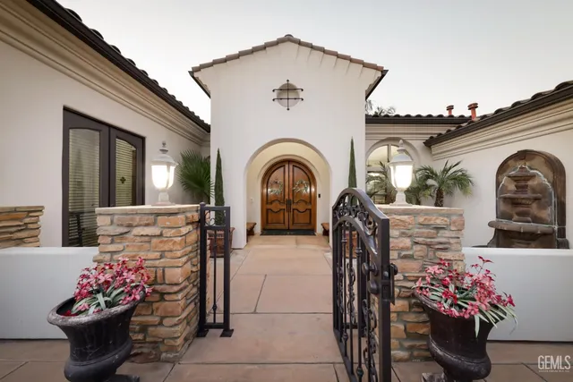 $1,450,000 | Undisclosed Address, Bakersfield, CA 93314