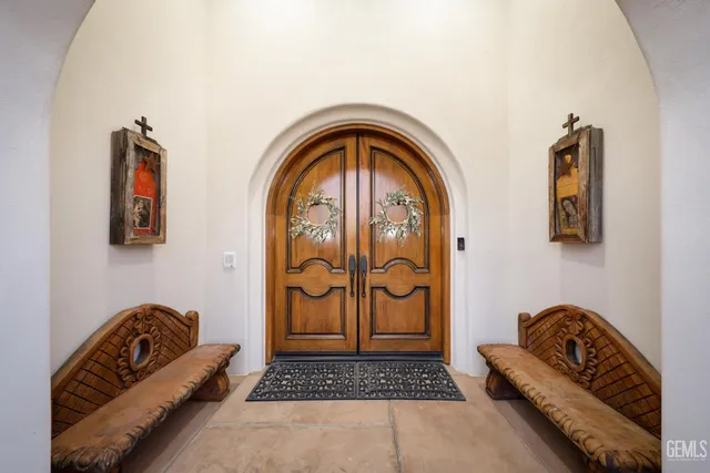 $1,450,000 | Undisclosed Address, Bakersfield, CA 93314