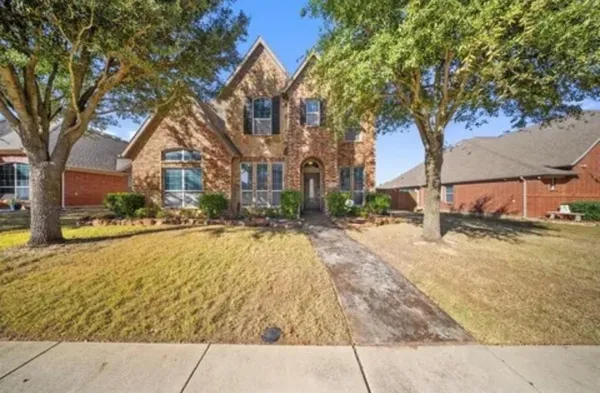 $3,500 | 533 Shasta Street, DeSoto, TX 75115