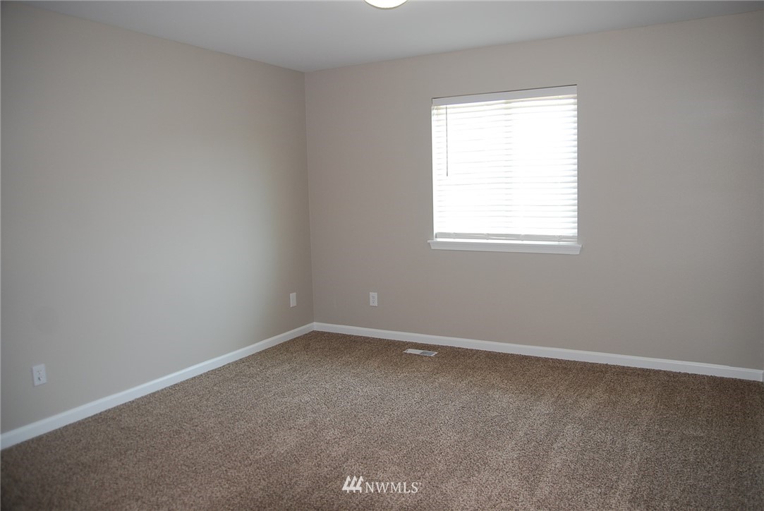 7201 Radius Loop Southeast Lacey, WA 98513 - Photo 23 of 38 Gallery Image 23
