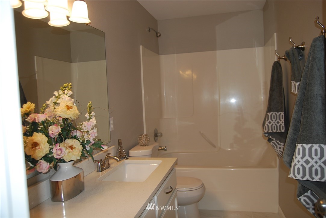 7201 Radius Loop Southeast Lacey, WA 98513 - Photo 26 of 38 Gallery Image 26