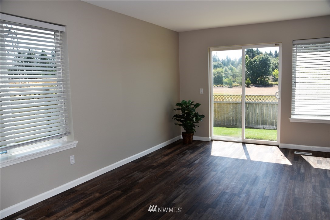 7201 Radius Loop Southeast Lacey, WA 98513 - Photo 6 of 38 Gallery Image 6