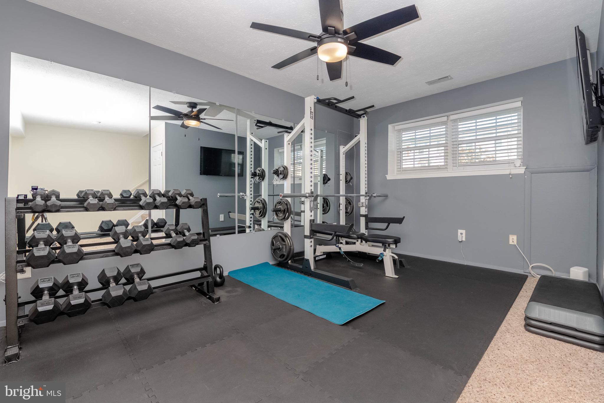 423 Kosoak Road Baltimore, MD 21220 - Photo 13 of 18 a view of a room with gym equipment